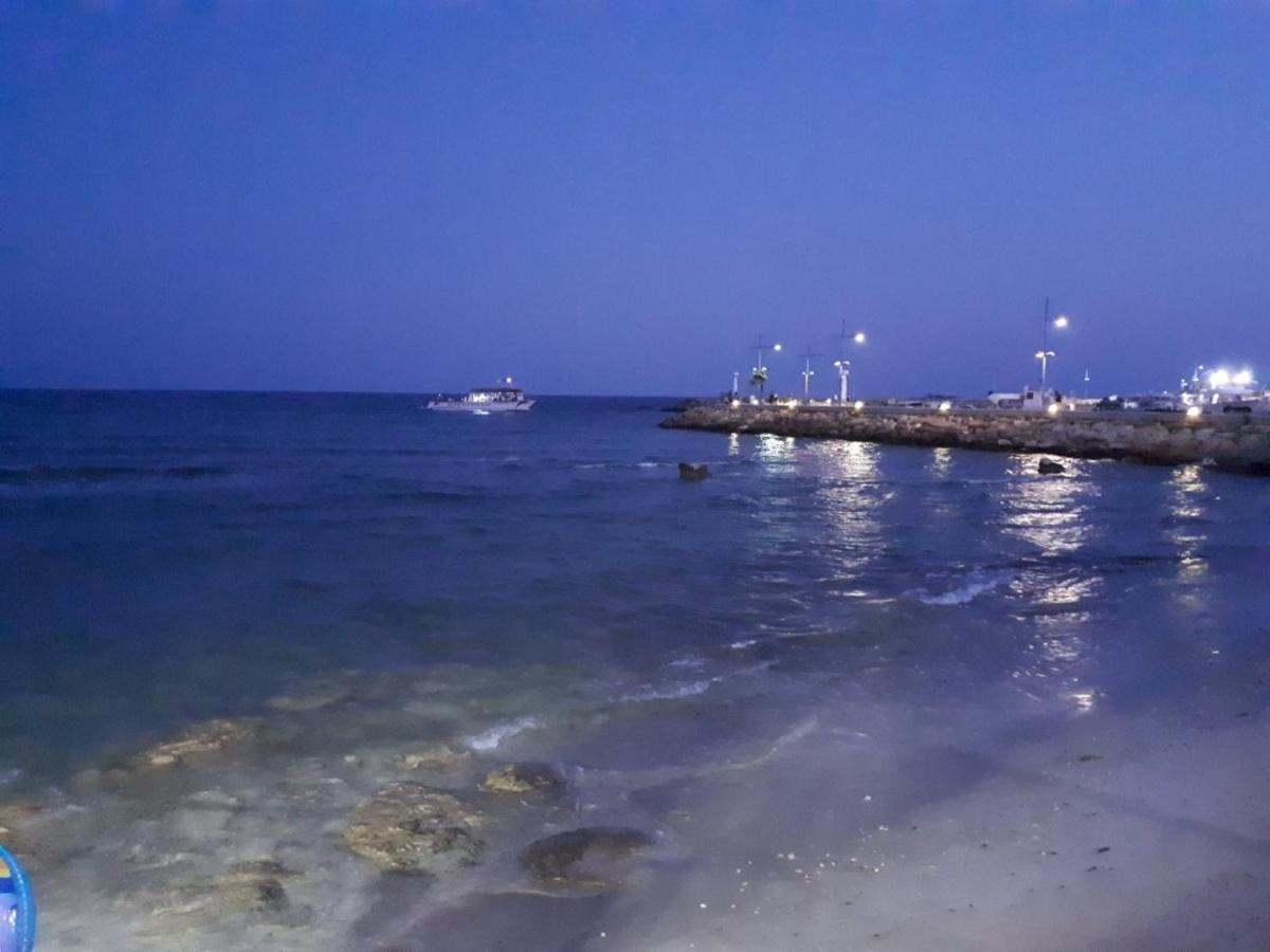 Karousos Beach Rooms Ayia Napa Ngoại thất bức ảnh