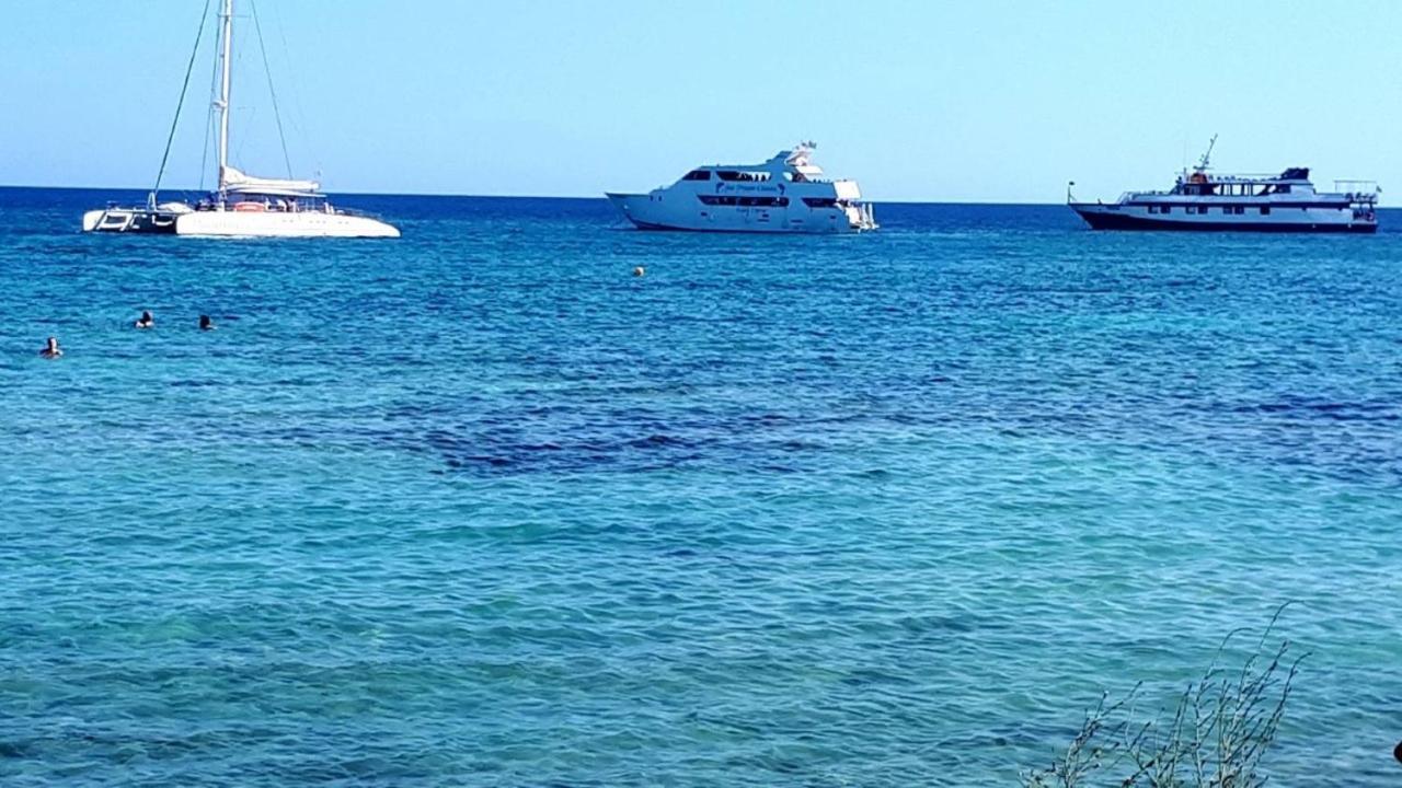 Karousos Beach Rooms Ayia Napa Ngoại thất bức ảnh